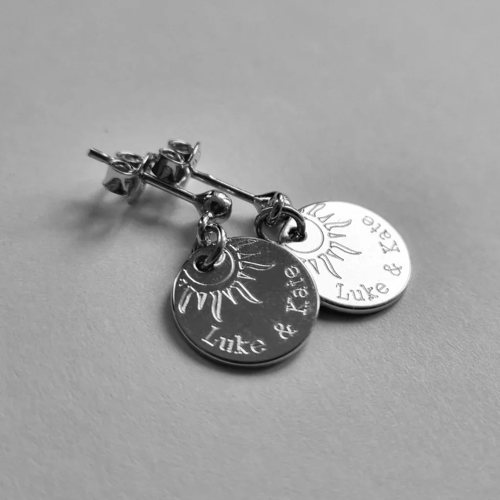 Ausgefallene Plättchen Ohrringe mit Gravur, Namensgravur, 925 Silber - Latigga