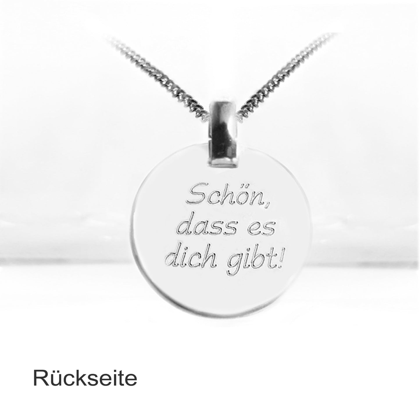Silberkette mit rundem Anhänger: Beispiel der Rückseite