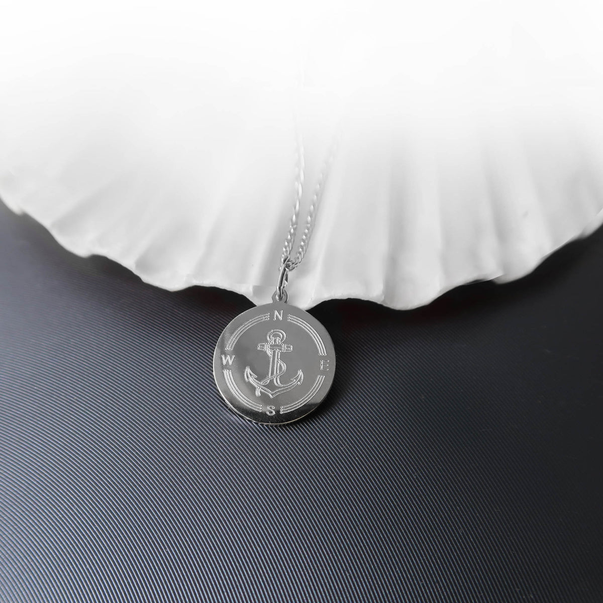 Personalisierte Kette aus Edelstahl mit Ankermotiv