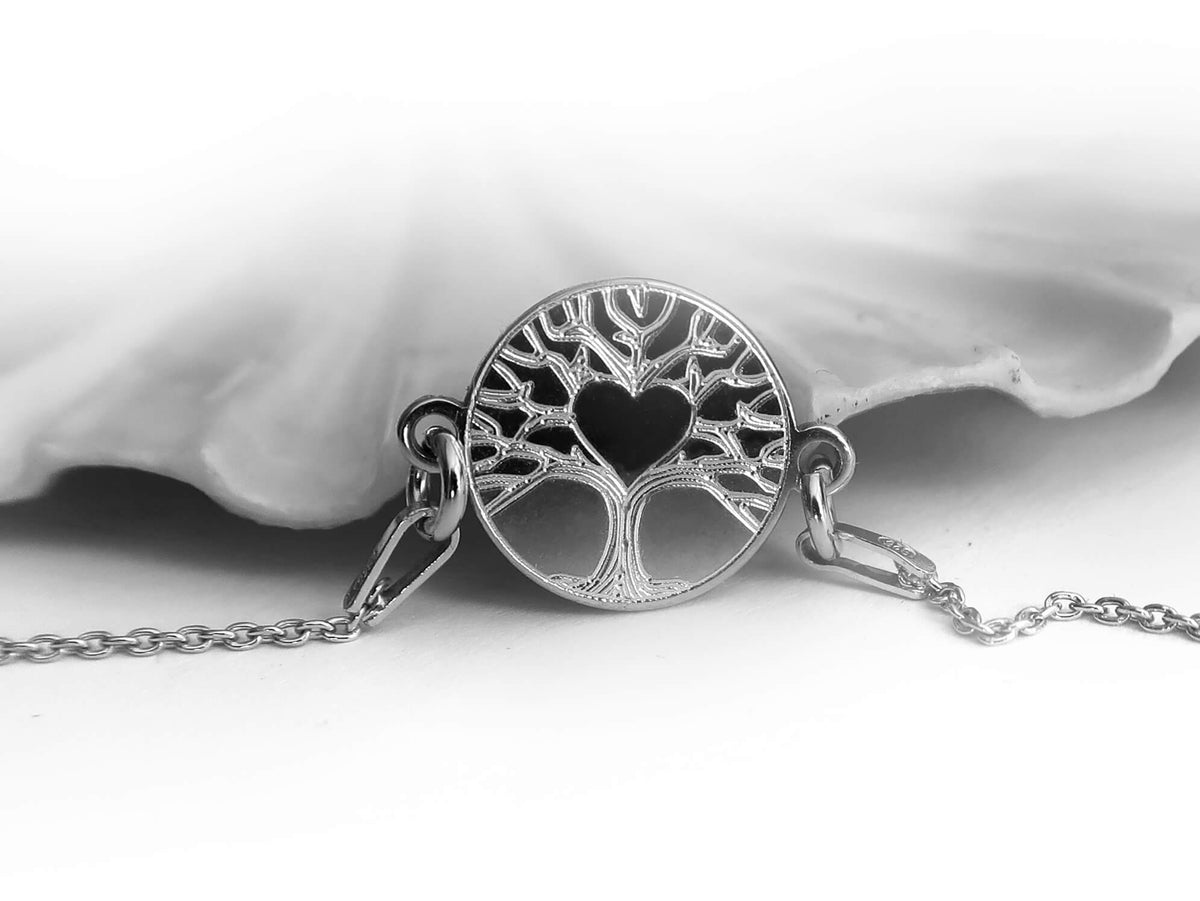 Personalisierte Armbänder für Damen mit persönlicher Gravur