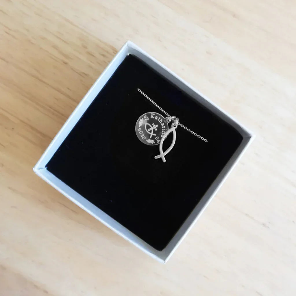 Personalisierte christlicheKette in einer Geschenkbox