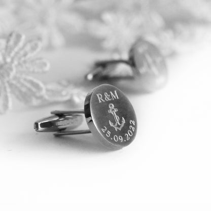 Herren Manschettenknöpfe mit Anker-Motiv | Gravur mit Initialen und Datum