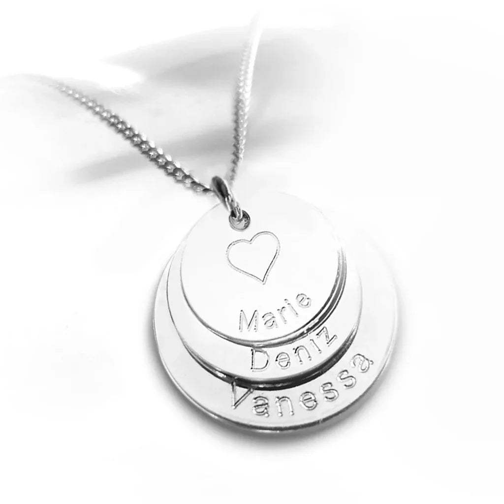 Gravierte Kette mit Kindernamen, Drei Silberanhänger, Familienkette für Mutter - Latigga