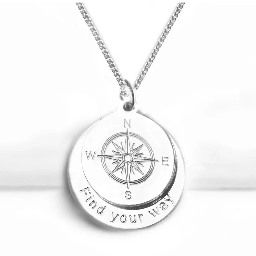 Kompass Kette aus 925 Silber für Damen mit Doppelanhänger und individueller Gravur.