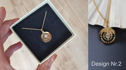 Kompass Kette mit zwei Anhängern und Gravur in Geschenkbox (Design 2)