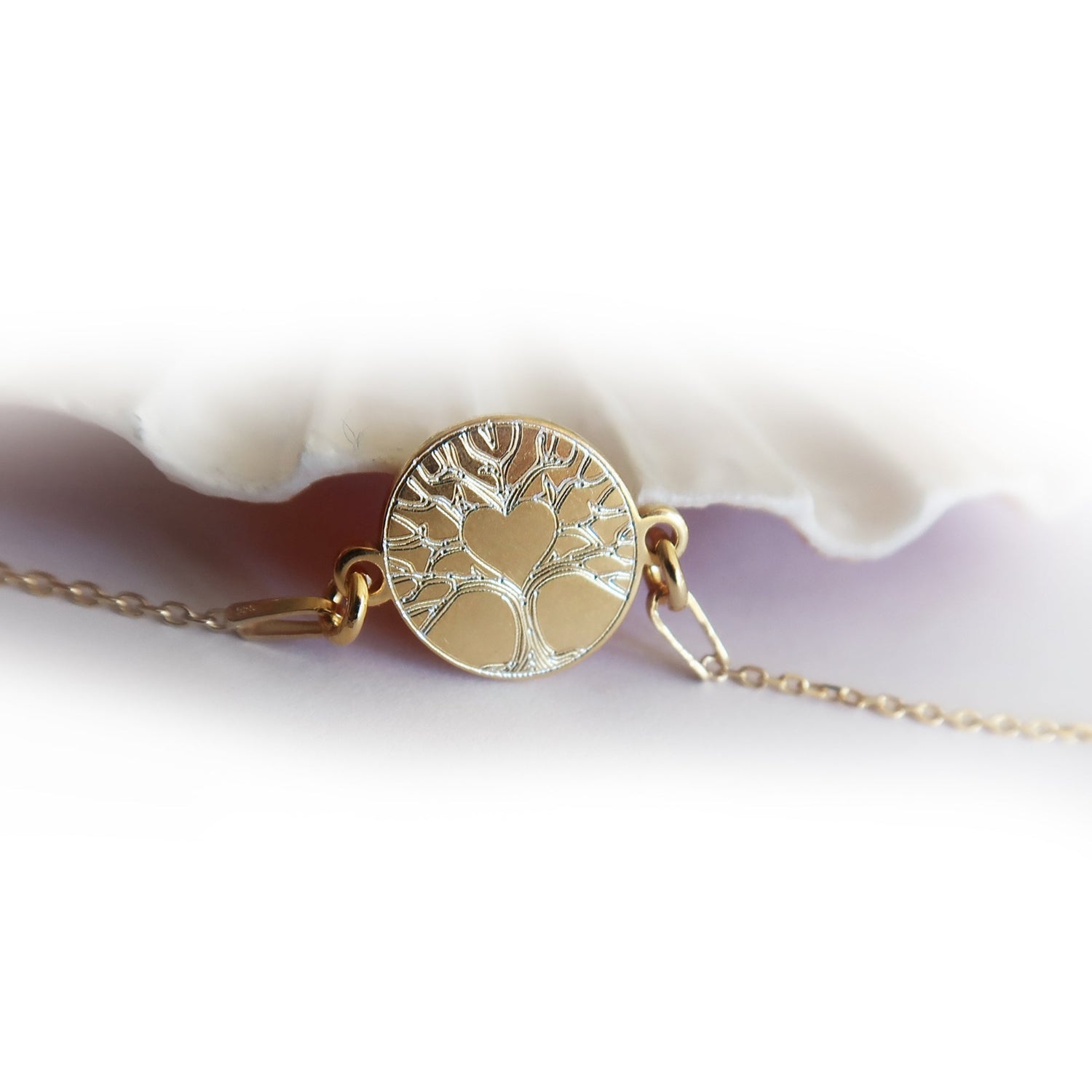 Zartes Kettenarmband mit Lebensbaummotiv, vergoldet