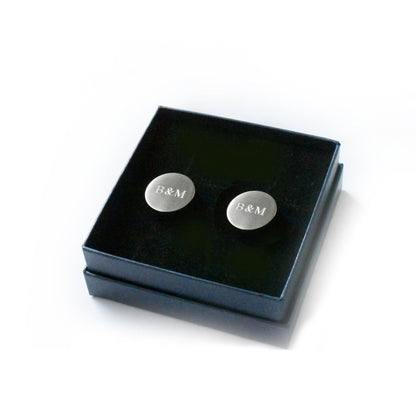 Manschettenknöpfe in der Geschenkbox