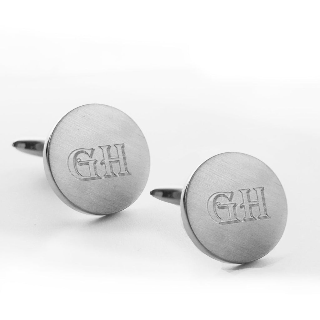 Runde Manschettenknöpfe aus Edelstahl mit zwei Initialen