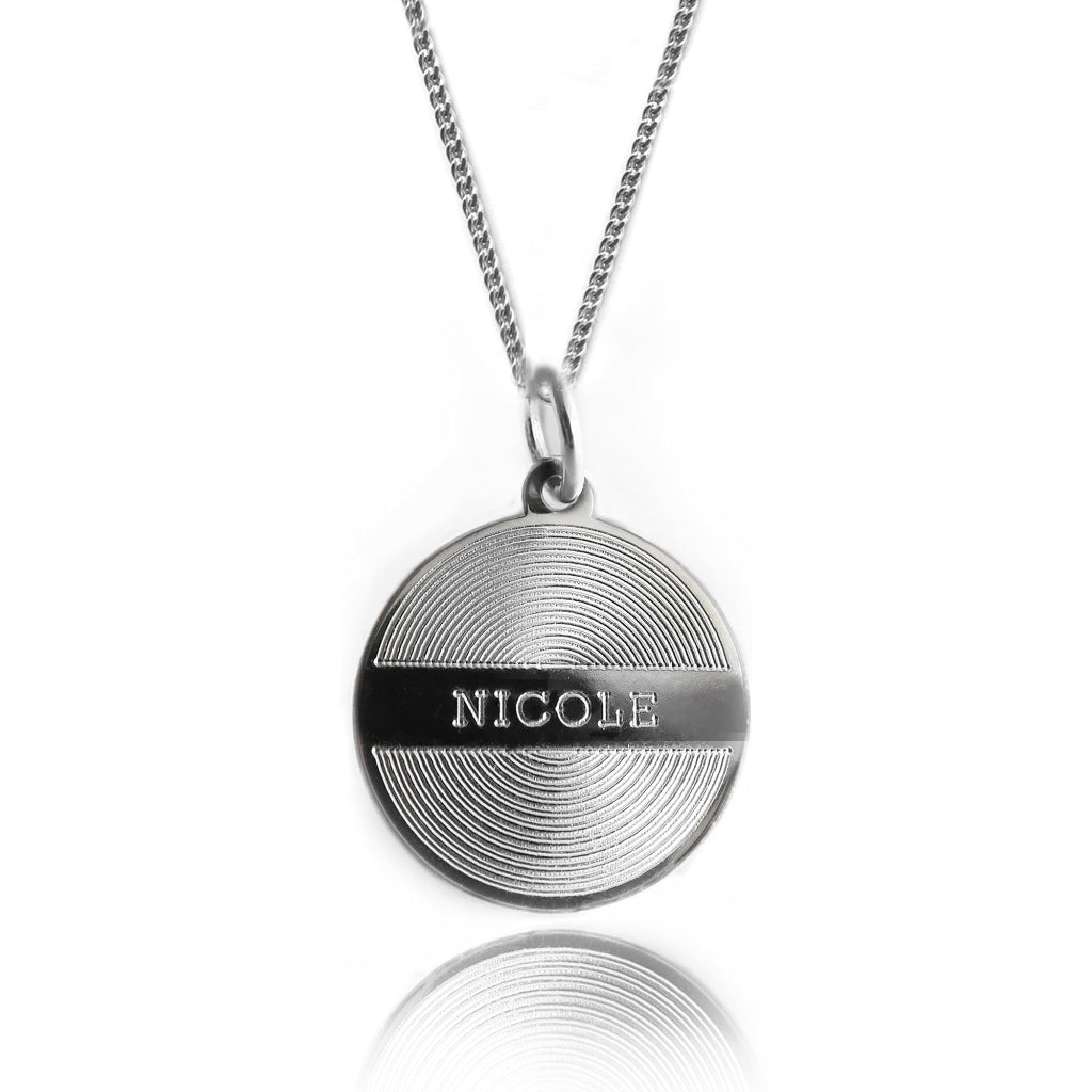 Personalisierte Namenskette aus 925er Sterlingsilber mit Gravur