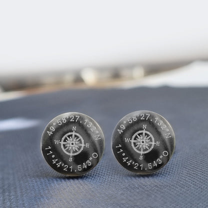 Runde Manschettenknöpfe mit individueller Gravur als persönliches Geschenk für Männer