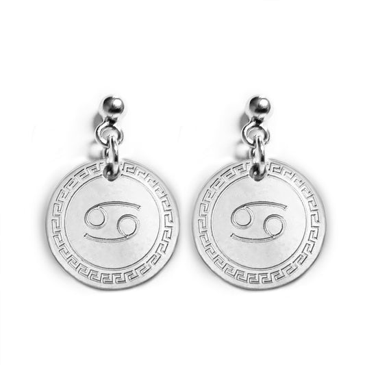 Runde Ohrringe aus 925 Silber mit Sternzeichen – Detailaufnahme Frontseite