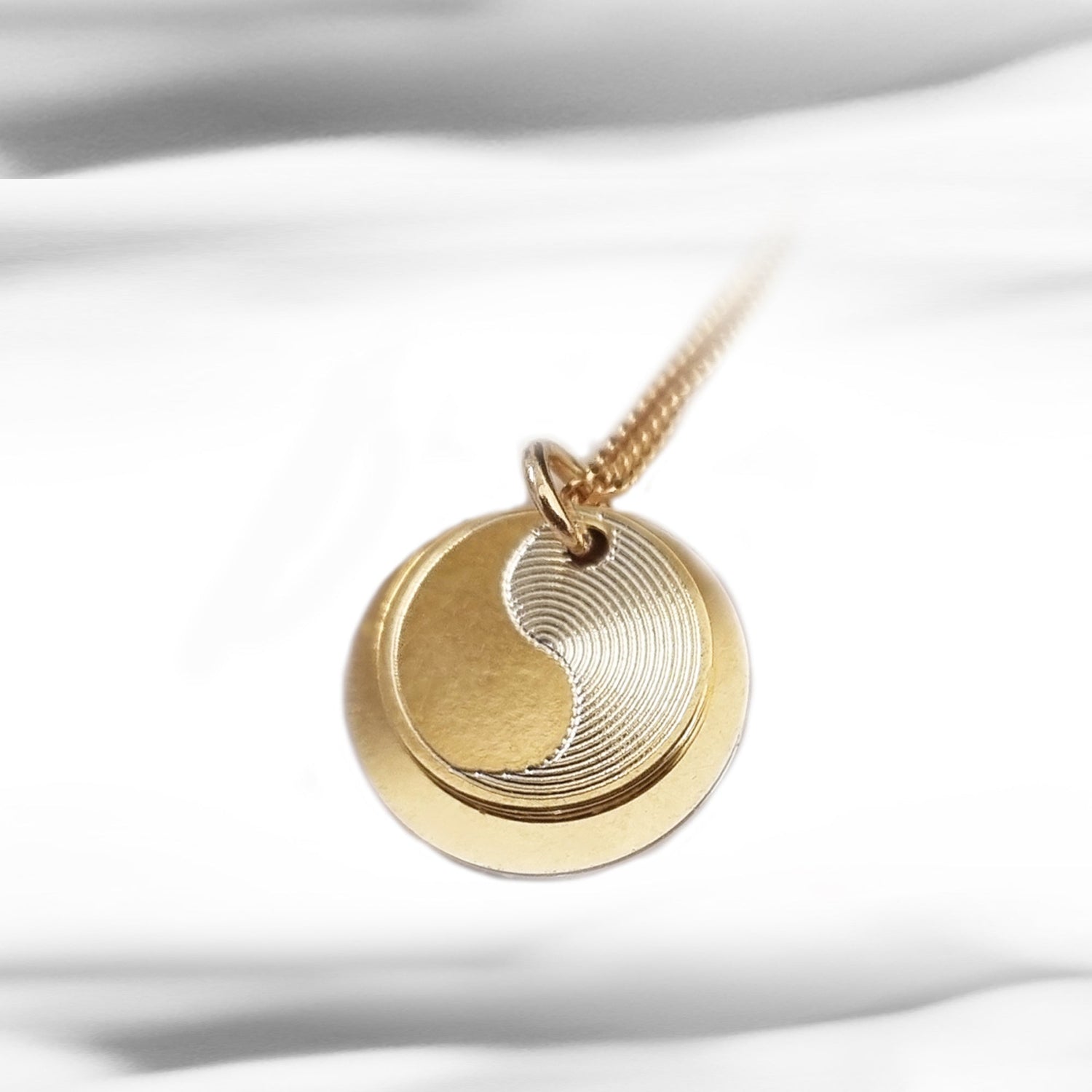 Yin-Yang-Duo-Anhänger aus vergoldetem 925er Silber, inklusive Kette